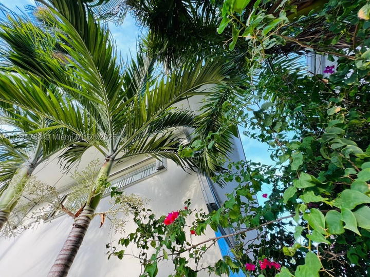Real estate property located at 7435 Byron Ave, Miami-dade, Harding Townsite, Miami Beach, FL
