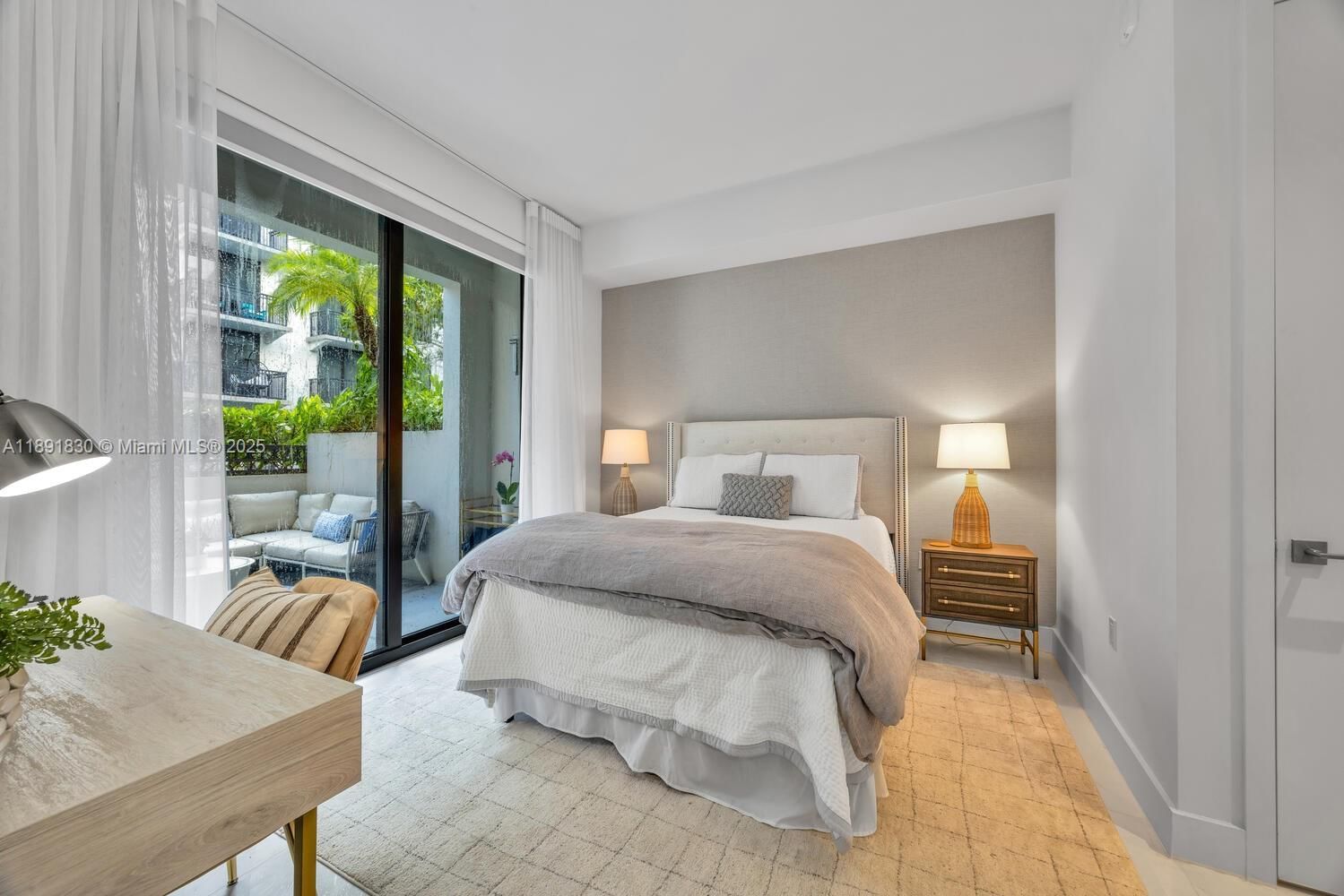 Real estate property located at 301 Altara Ave #419, Miami-dade, Merrick Manor Condo, Coral Gables, FL