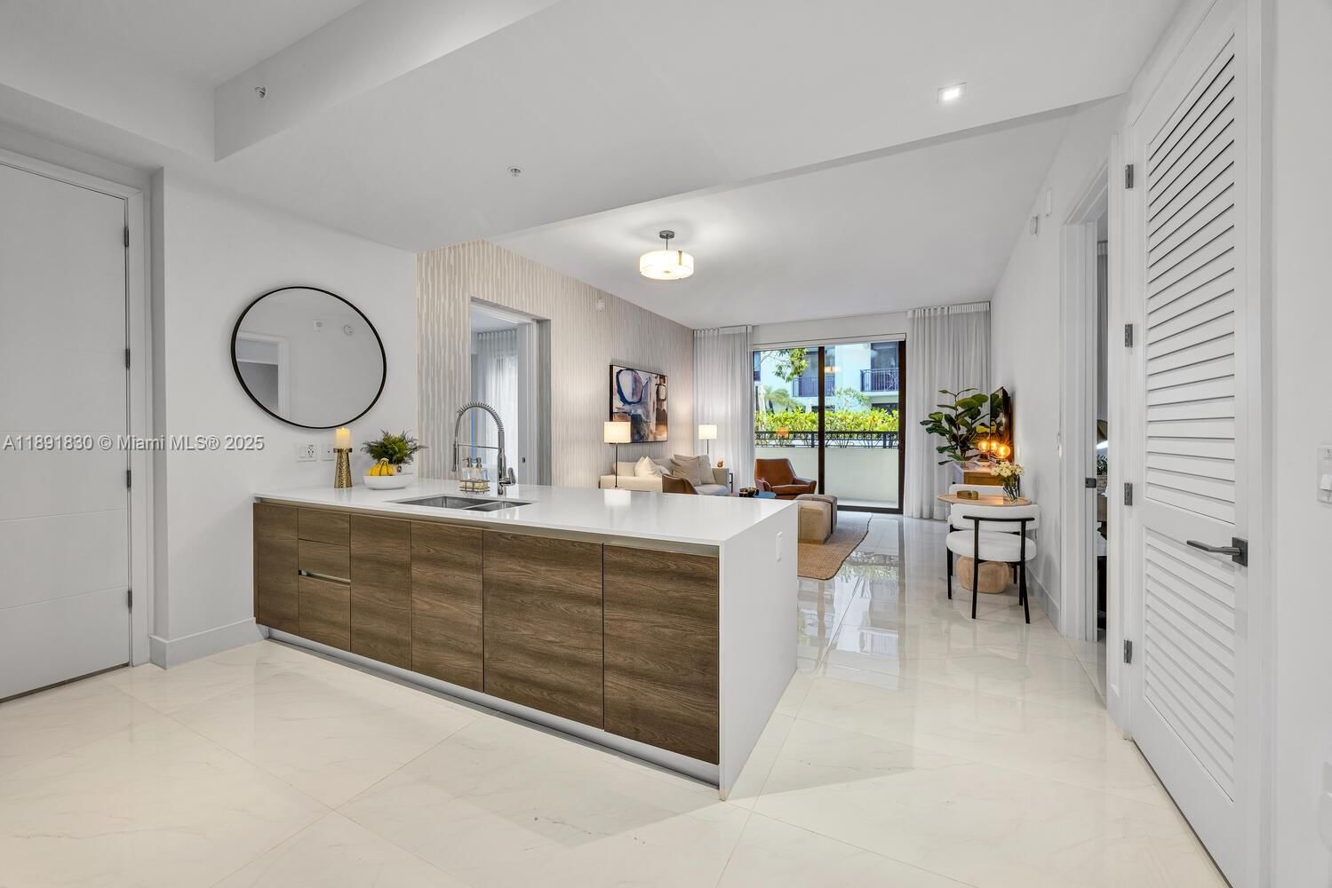 Real estate property located at 301 Altara Ave #419, Miami-dade, Merrick Manor Condo, Coral Gables, FL