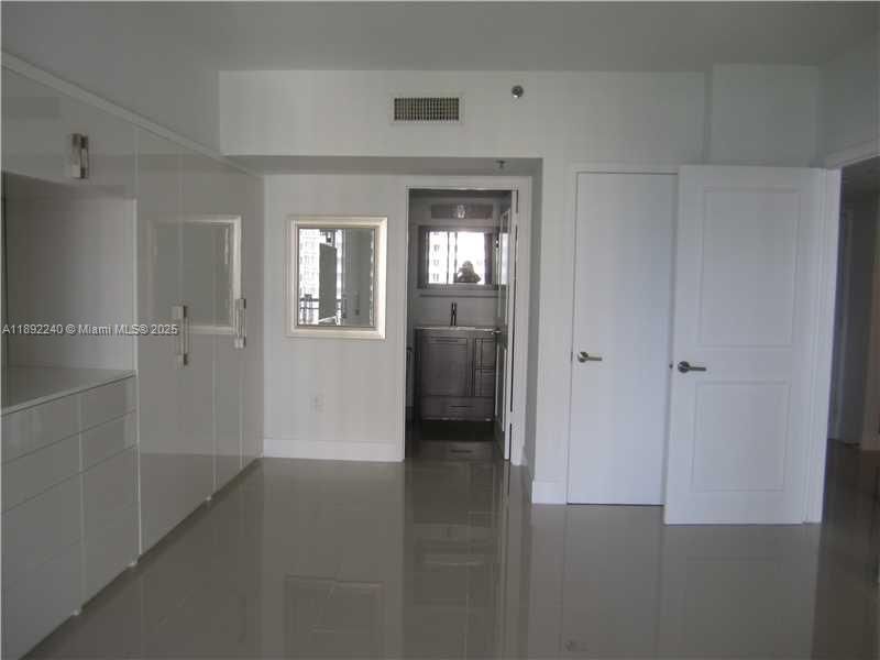 Real estate property located at 540 Brickell Key Dr #1602, Miami-dade, Brickell Key Ii Condo, Miami, FL
