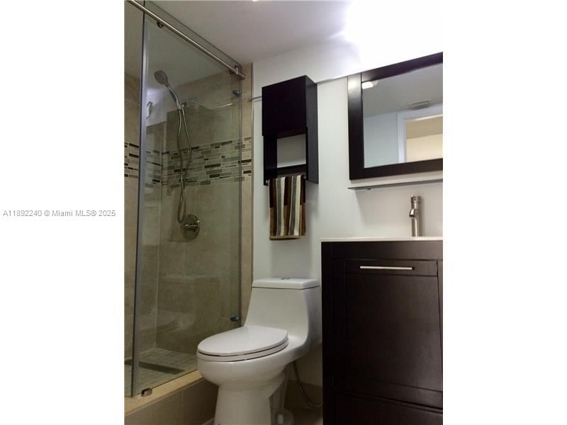 Real estate property located at 540 Brickell Key Dr #1602, Miami-dade, Brickell Key Ii Condo, Miami, FL