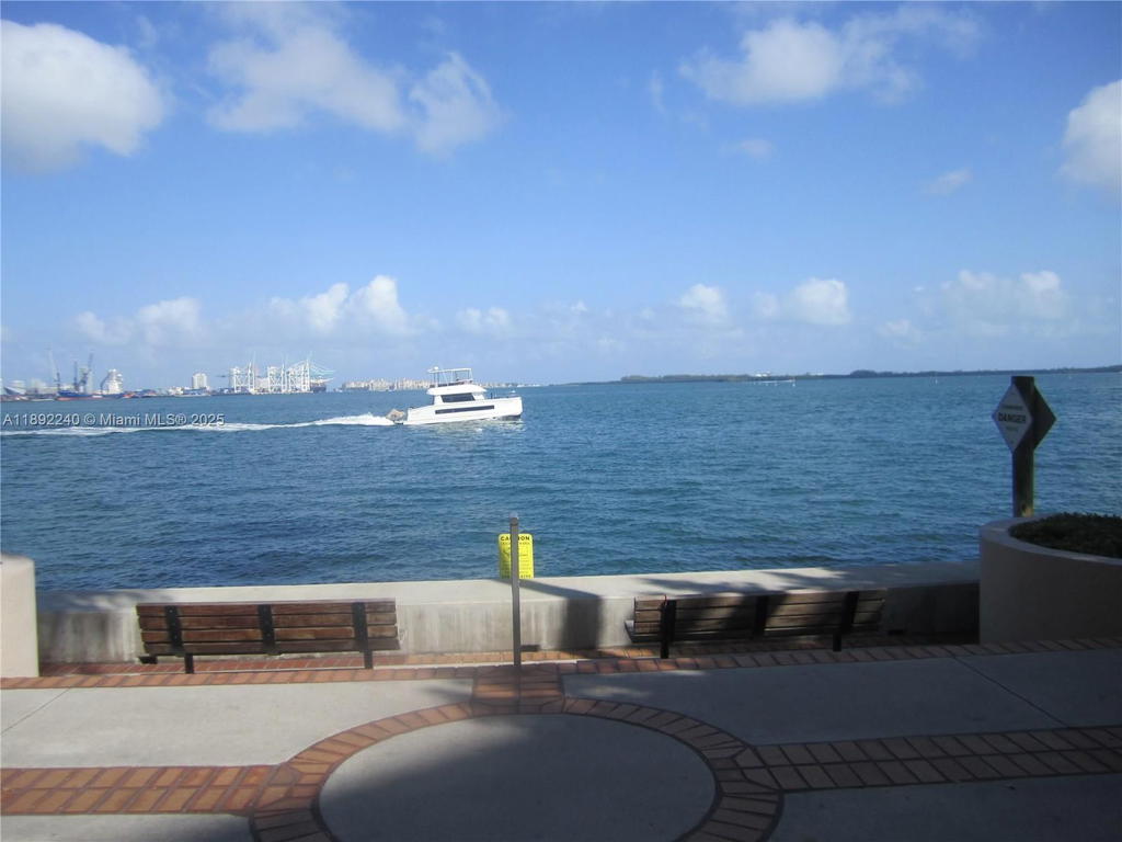 Real estate property located at 540 Brickell Key Dr #1602, Miami-dade, Brickell Key Ii Condo, Miami, FL