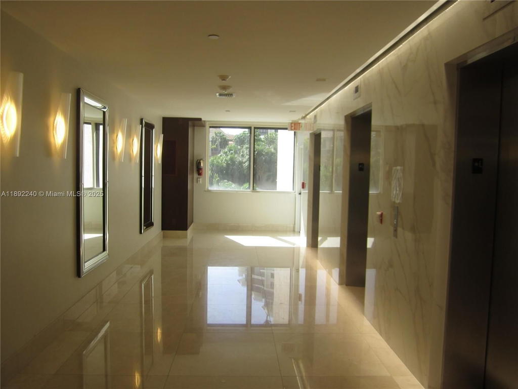 Real estate property located at 540 Brickell Key Dr #1602, Miami-dade, Brickell Key Ii Condo, Miami, FL