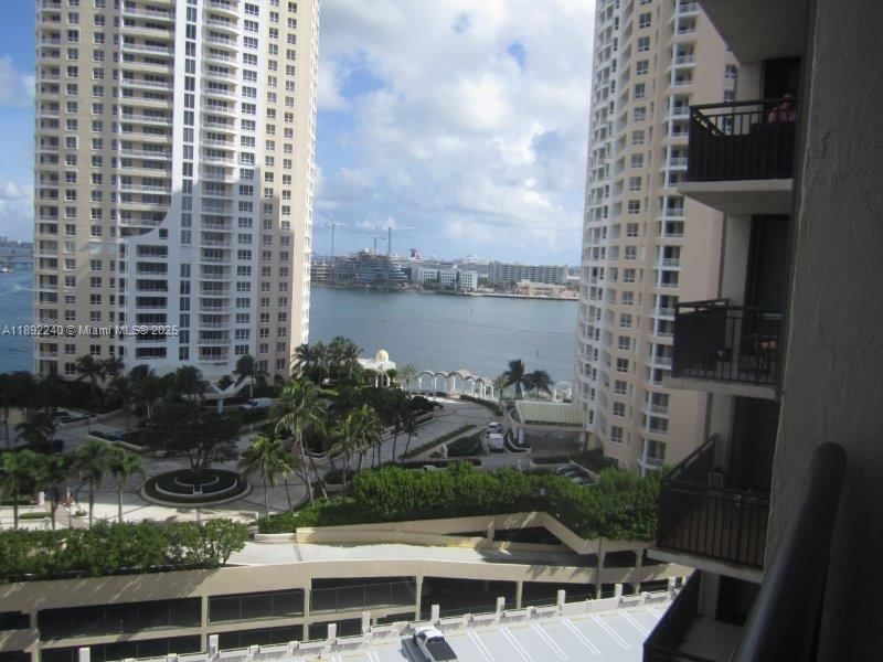 Real estate property located at 540 Brickell Key Dr #1602, Miami-dade, Brickell Key Ii Condo, Miami, FL