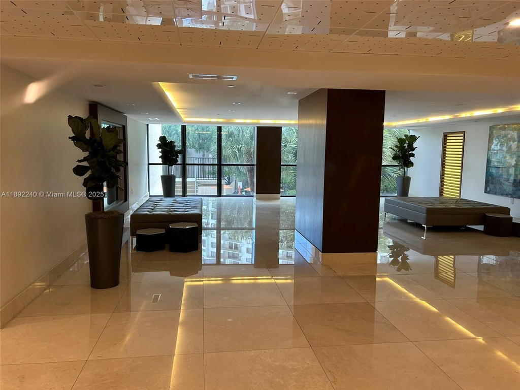 Real estate property located at 540 Brickell Key Dr #1602, Miami-dade, Brickell Key Ii Condo, Miami, FL