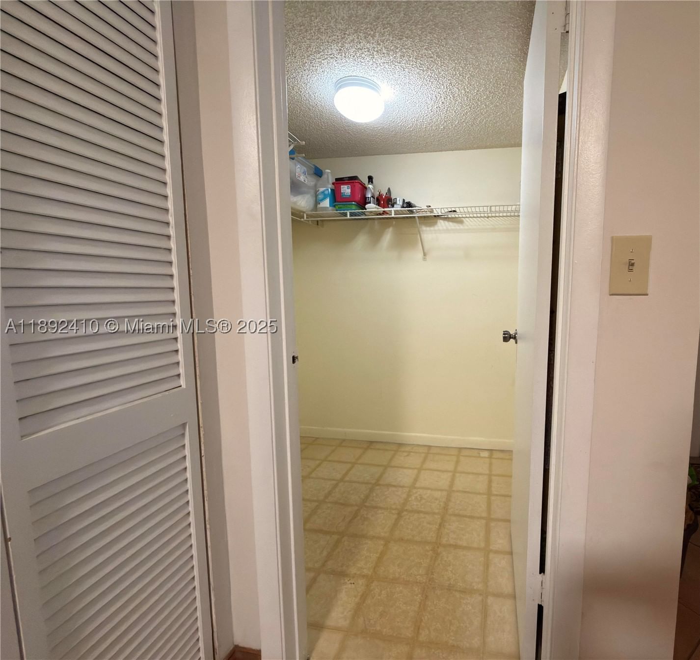 Real estate property located at 11266 12th St #201, Broward, Club Quarters At Raintree, Pembroke Pines, FL