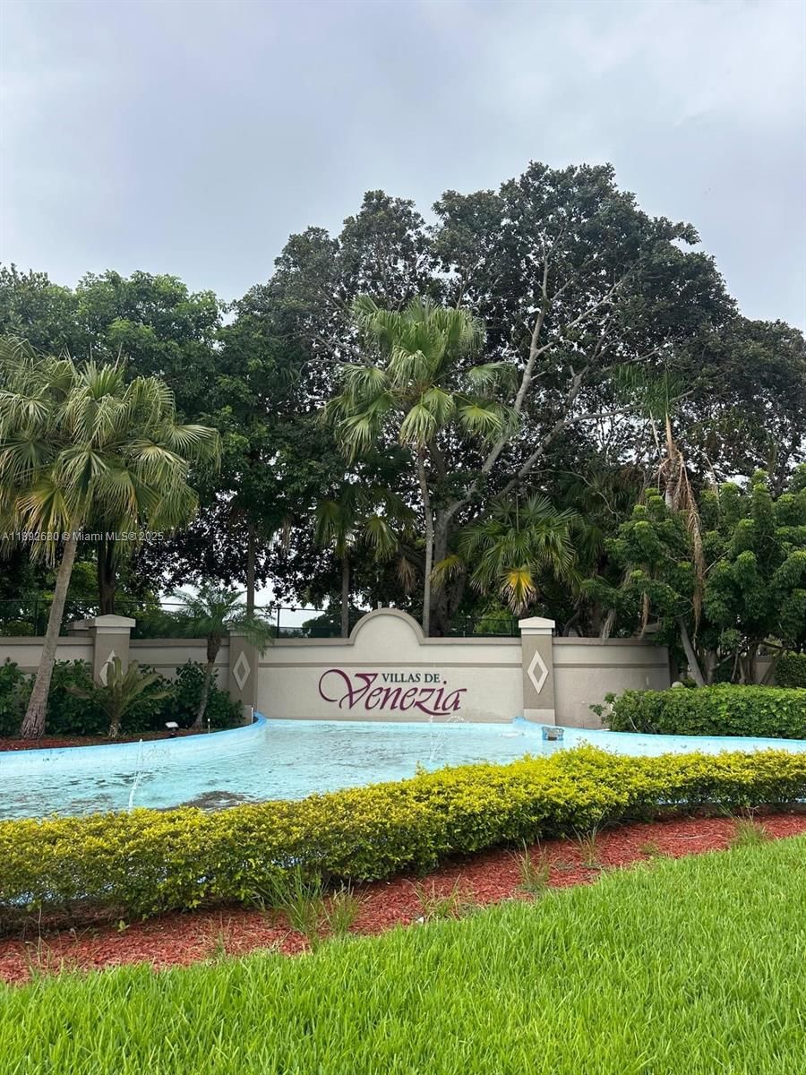Real estate property located at 9941 Nob Hill Ln #9941, Broward, Villas De Venezia Condo, Sunrise, FL