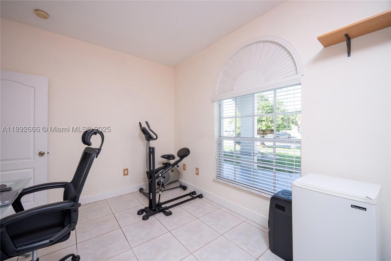 Real estate property located at 2275 143rd Ct, Miami-dade, P V C Estates, Miami, FL