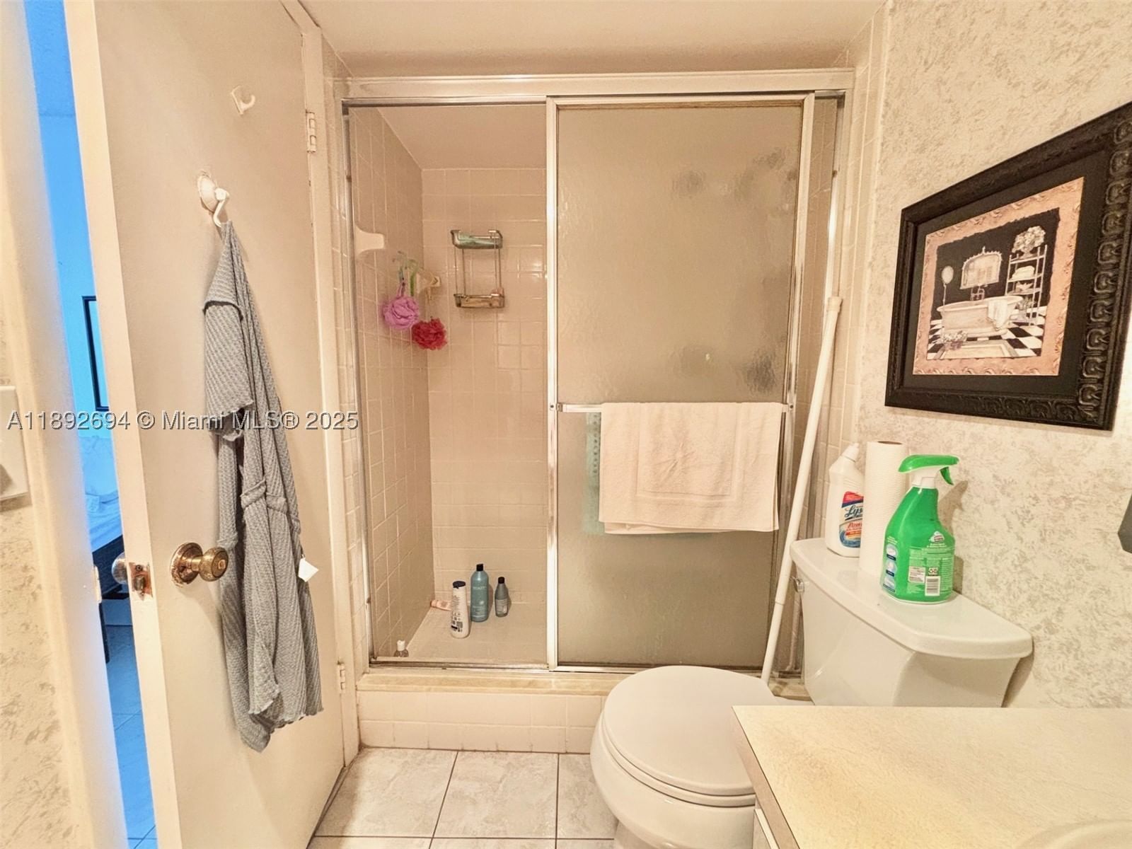 Real estate property located at 141 3rd Ave #402, Broward, Meadowbrook Lakes View Co, Dania Beach, FL