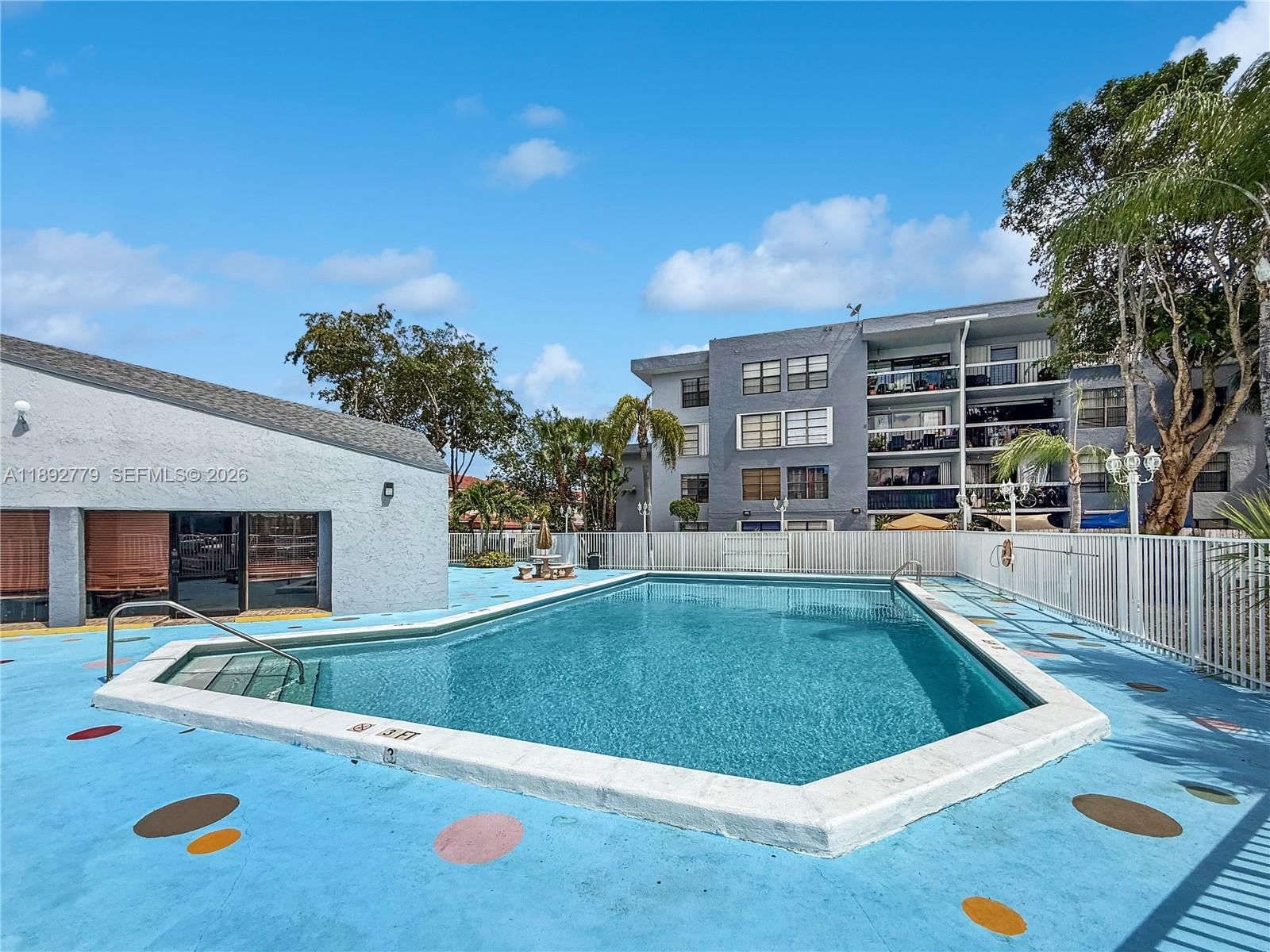 Real estate property located at 6300 138th Ct #205, Miami-dade, Villa Grande Condo, Miami, FL
