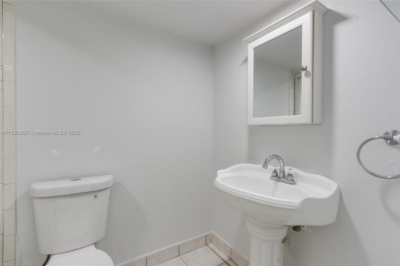 Real estate property located at 210 172nd St #432, Miami-dade, Avila South Condo, Sunny Isles Beach, FL