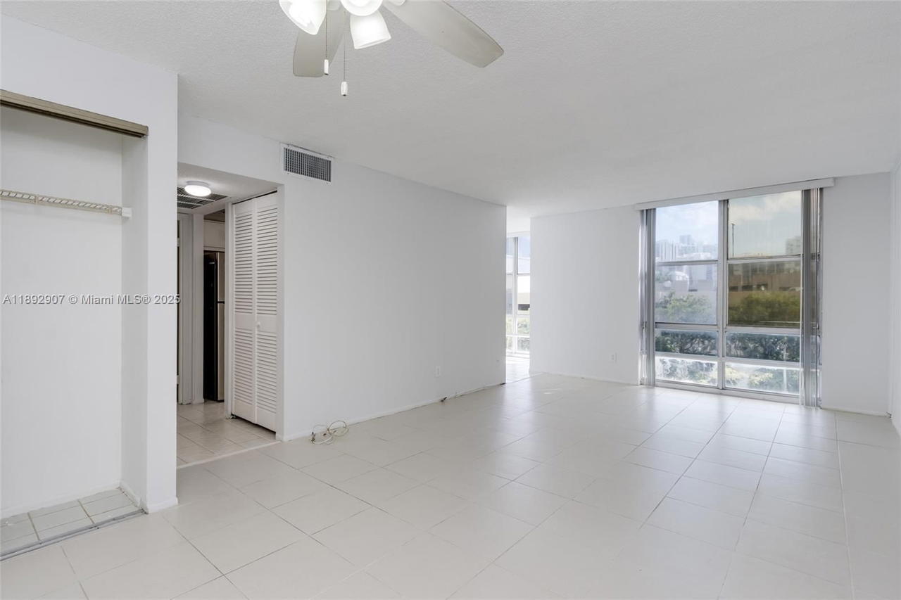 Real estate property located at 210 172nd St #432, Miami-dade, Avila South Condo, Sunny Isles Beach, FL