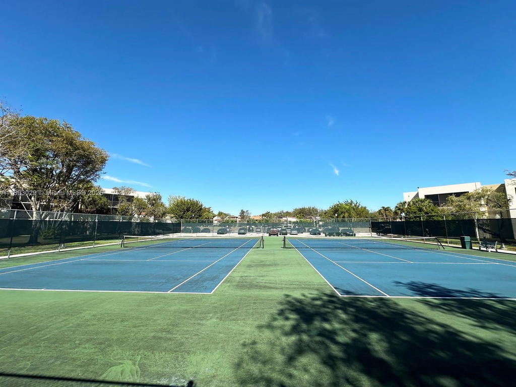 Real estate property located at 8035 107th Ave #211, Miami-dade, The Horizons Condo #1, Miami, FL