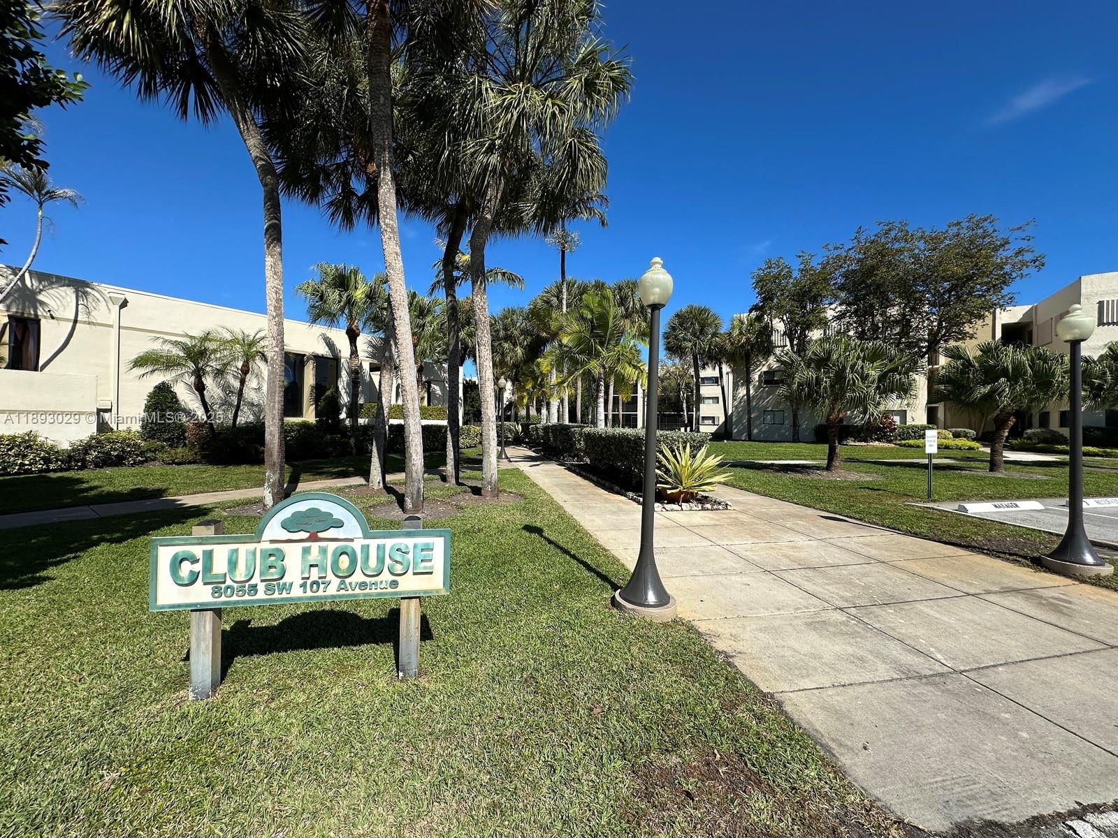 Real estate property located at 8035 107th Ave #211, Miami-dade, The Horizons Condo #1, Miami, FL