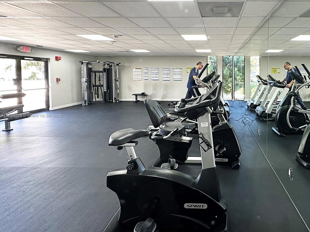 Real estate property located at 8035 107th Ave #211, Miami-dade, The Horizons Condo #1, Miami, FL