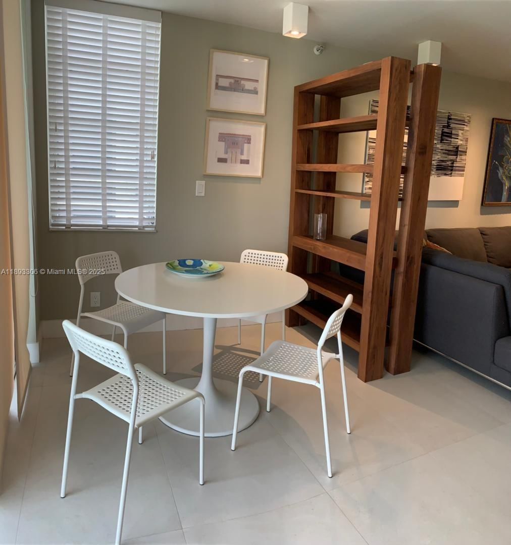 Real estate property located at 3507 Oaks Way #802, Broward, Palm-aire C C Apts 114 Co, Pompano Beach, FL