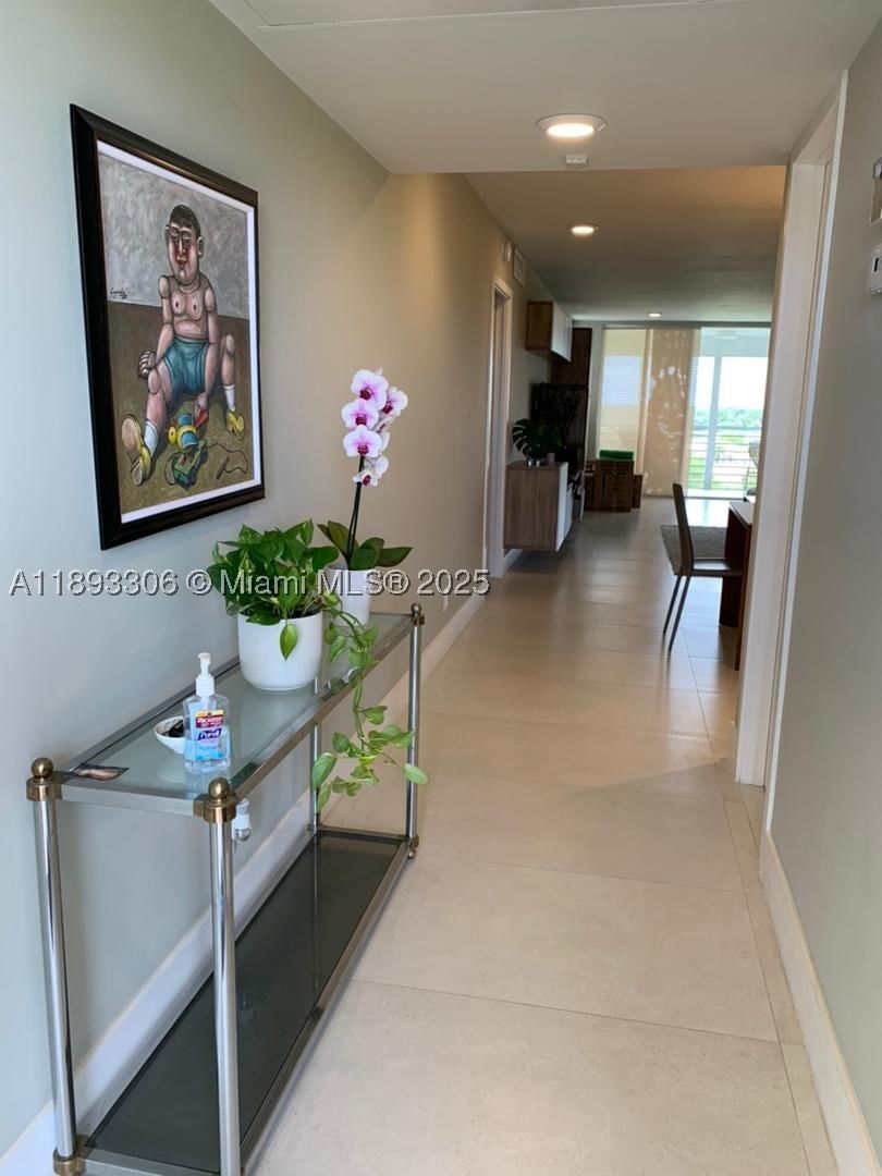 Real estate property located at 3507 Oaks Way #802, Broward, Palm-aire C C Apts 114 Co, Pompano Beach, FL