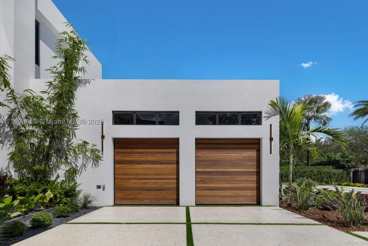Real estate property located at 9900 125th Ave, Miami-dade, Miami, Miami, FL