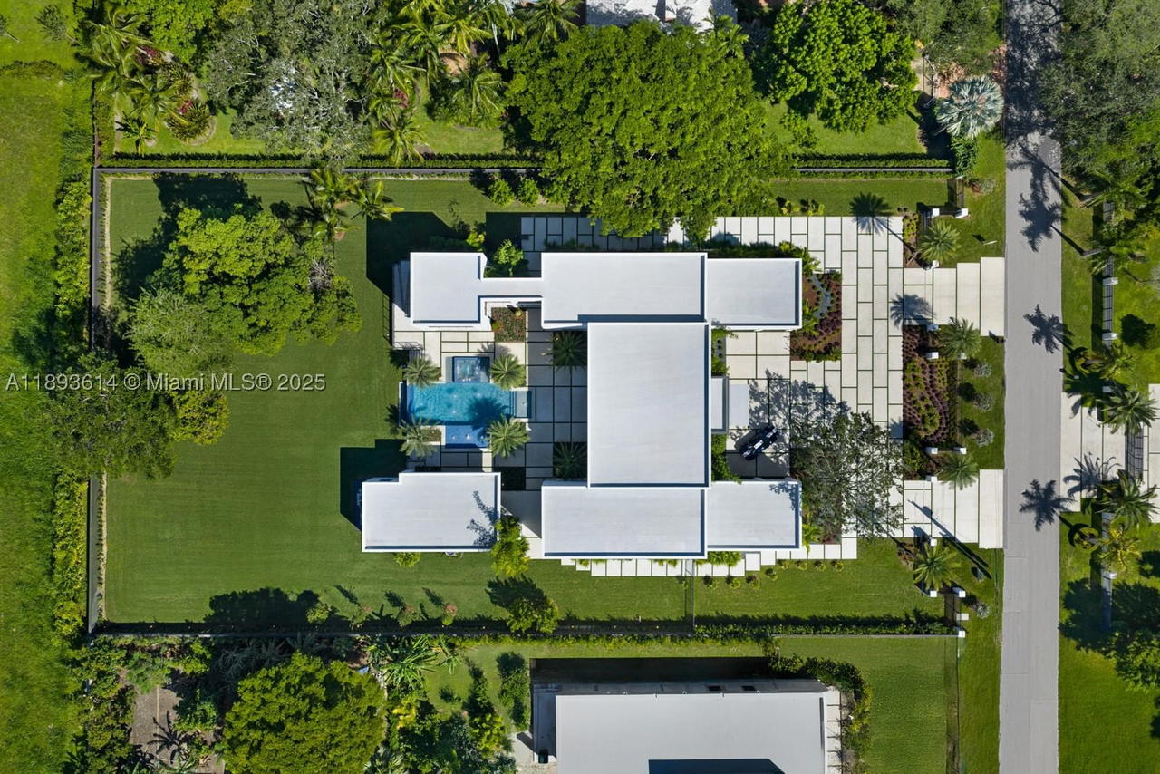 Real estate property located at 9900 125th Ave, Miami-dade, Miami, Miami, FL
