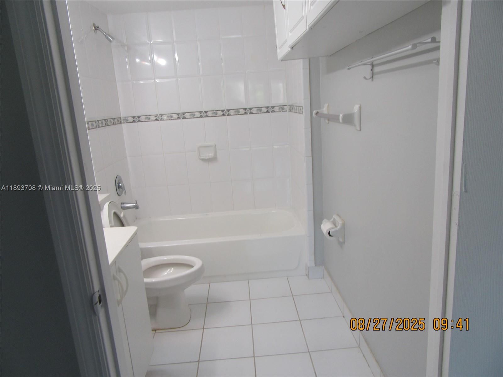 Real estate property located at 2475 16th St Rd #205, Miami-dade, River Run South Condo, Miami, FL