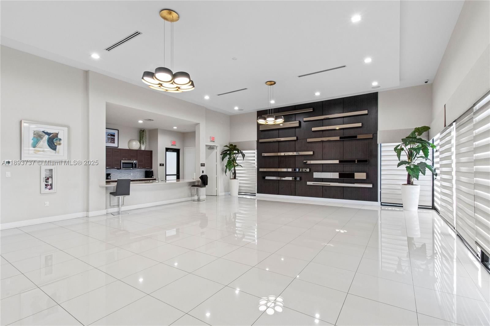 Real estate property located at 3354 100th Ter, Miami-dade, Aquabella Section One, Hialeah, FL