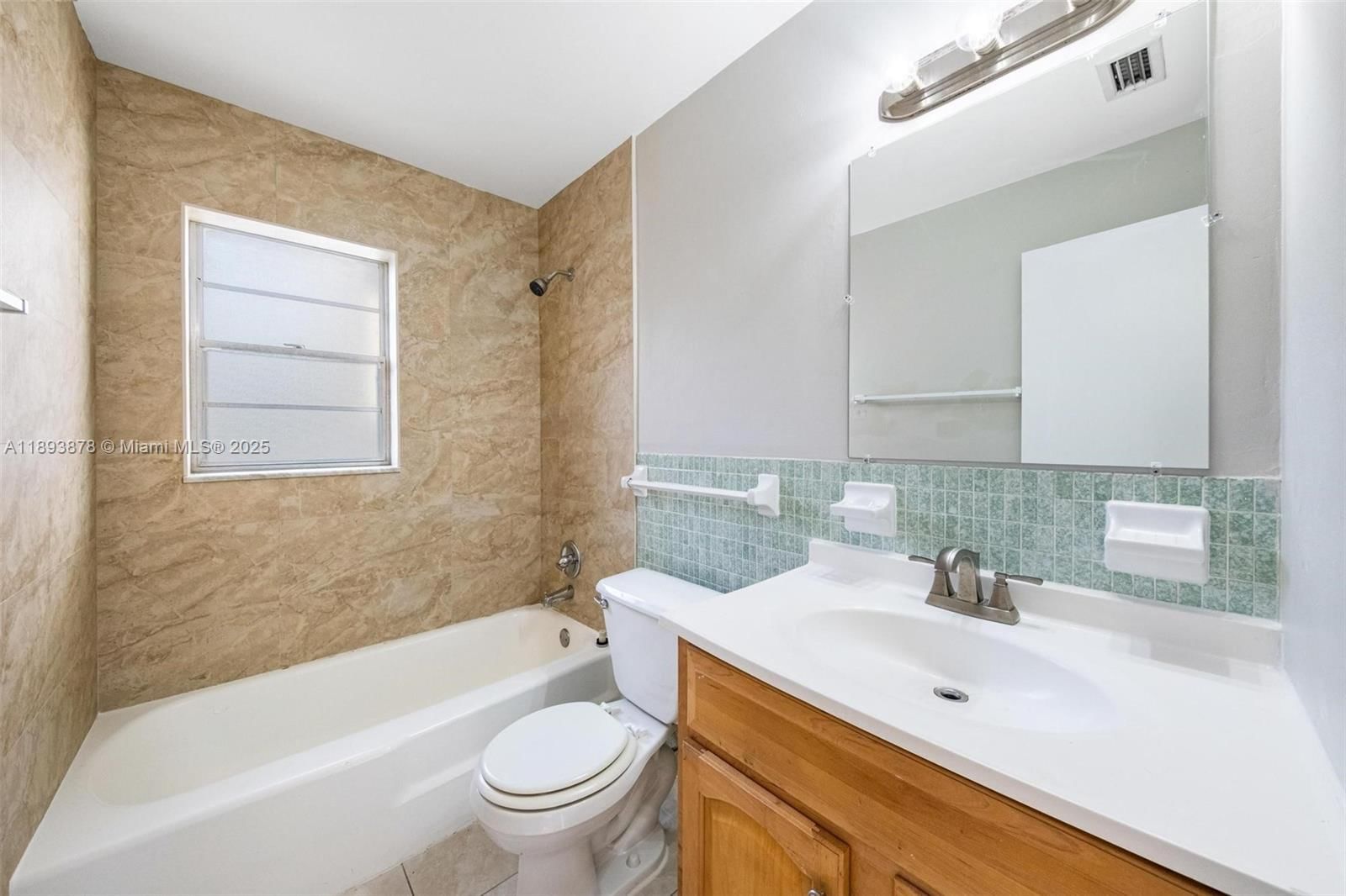 Real estate property located at 3589 Island Rd, Palm Beach, Palm Beach Cabana Colony, Palm Beach Gardens, FL