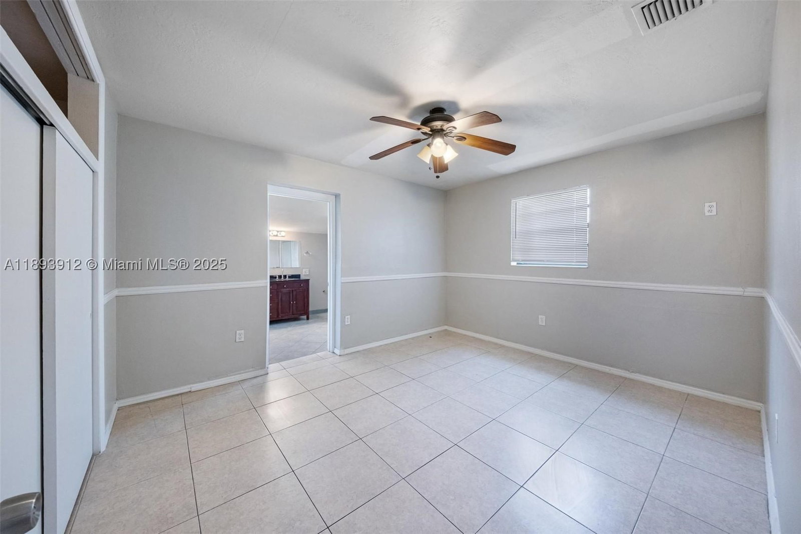 Real estate property located at 2130 Acapulco Dr, Broward, Miramar Sec 5, Miramar, FL
