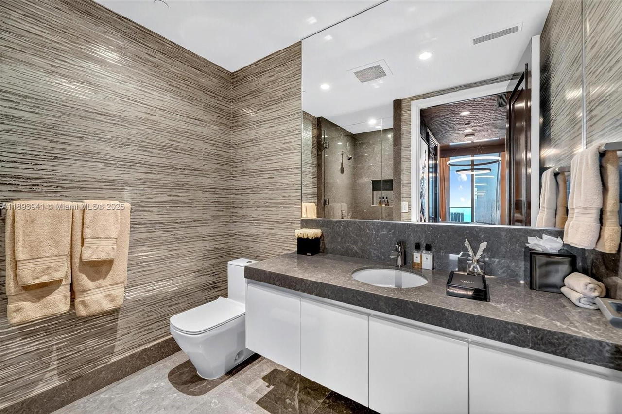 Real estate property located at 17901 Collins Ave #1804, Miami-dade, North Biscayne Beach Amen, Sunny Isles Beach, FL