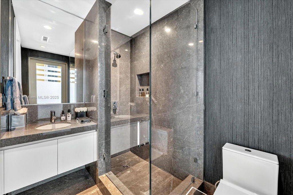 Real estate property located at 17901 Collins Ave #1804, Miami-dade, North Biscayne Beach Amen, Sunny Isles Beach, FL