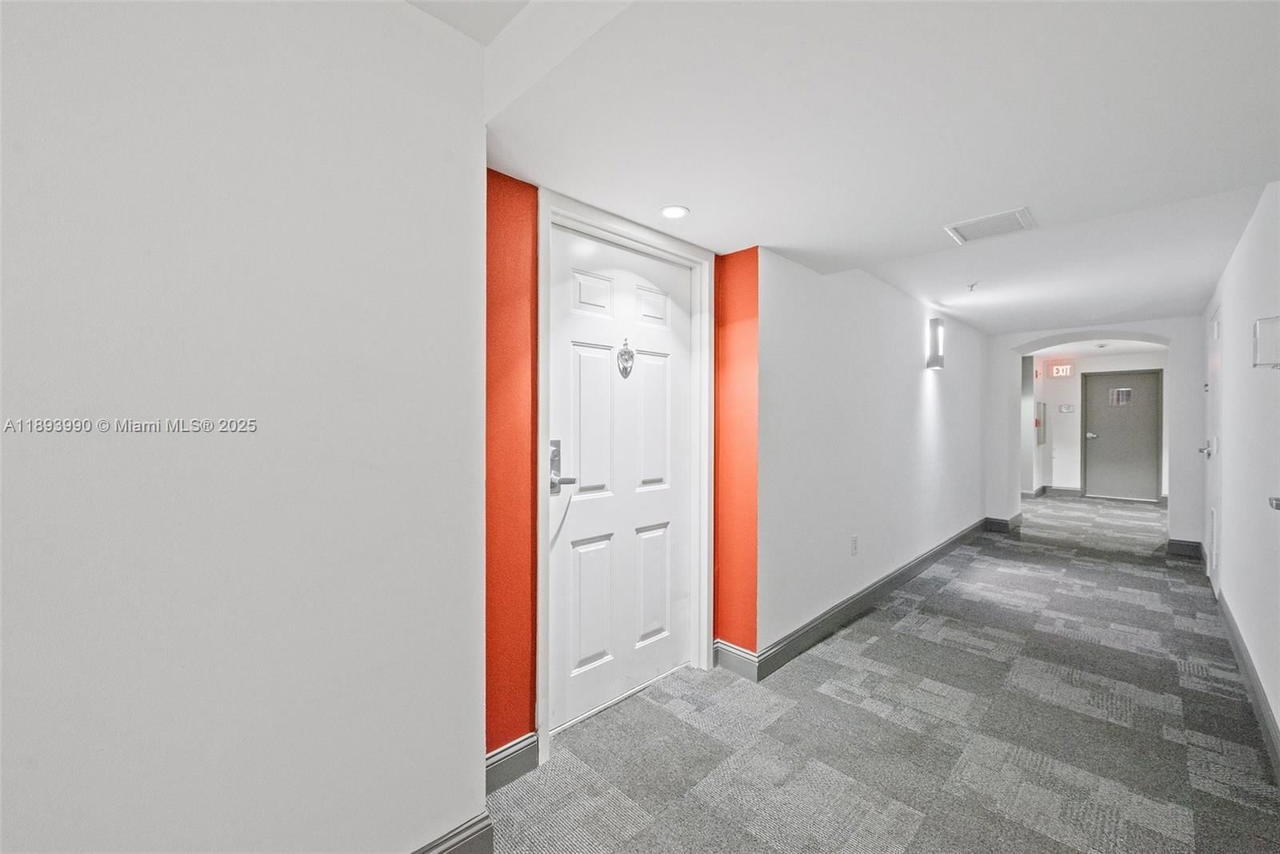 Real estate property located at 1155 Brickell Bay Dr #903, Miami-dade, The Mark On Brickell Cond, Miami, FL