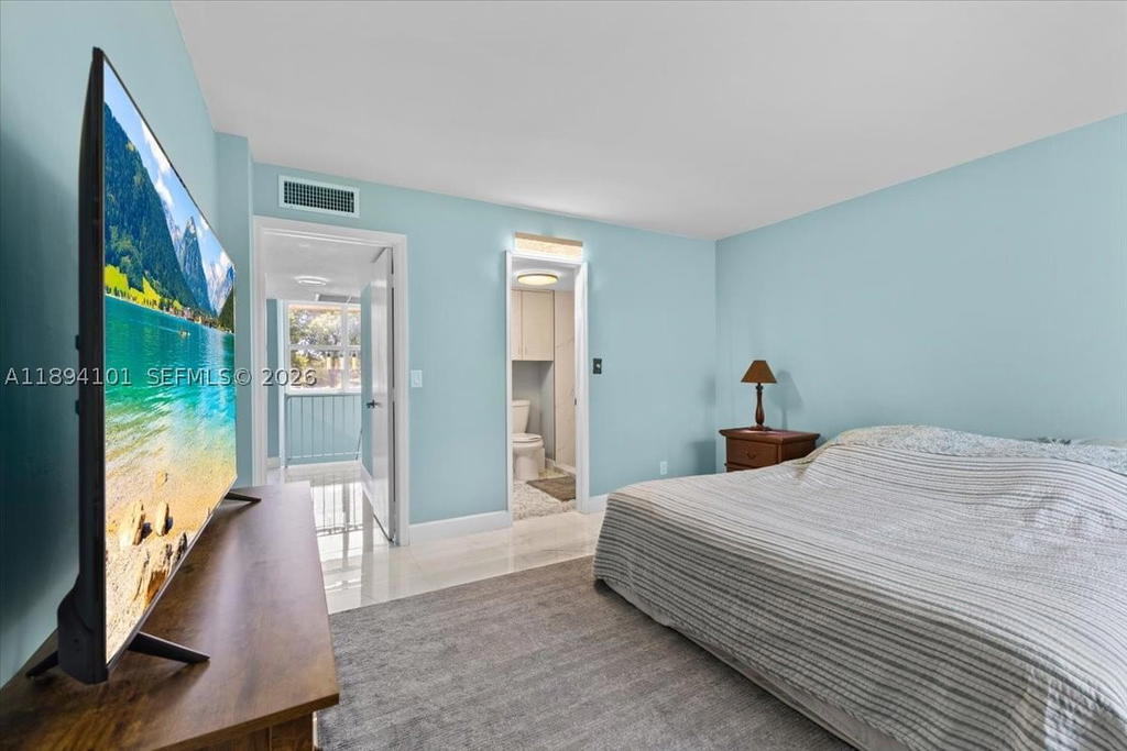 Real estate property located at 9450 Live Oak Pl #109, Broward, Live Oak Condo Seven, Davie, FL