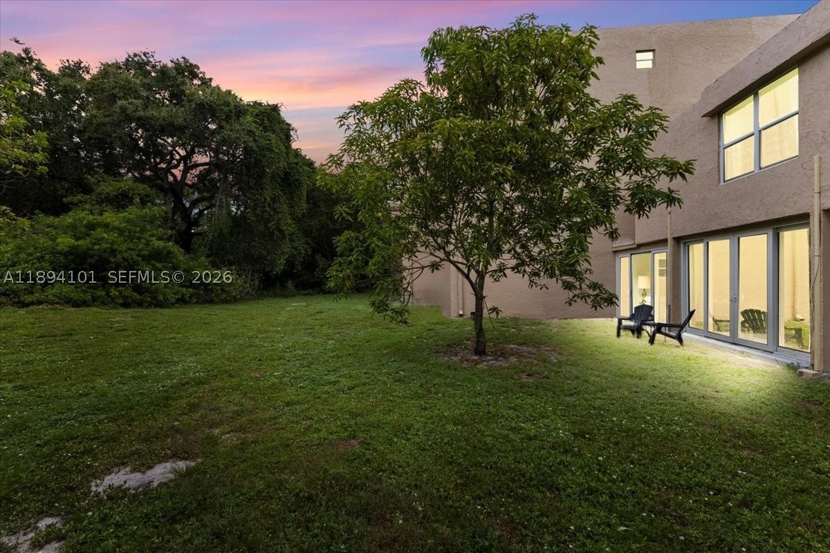 Real estate property located at 9450 Live Oak Pl #109, Broward, Live Oak Condo Seven, Davie, FL