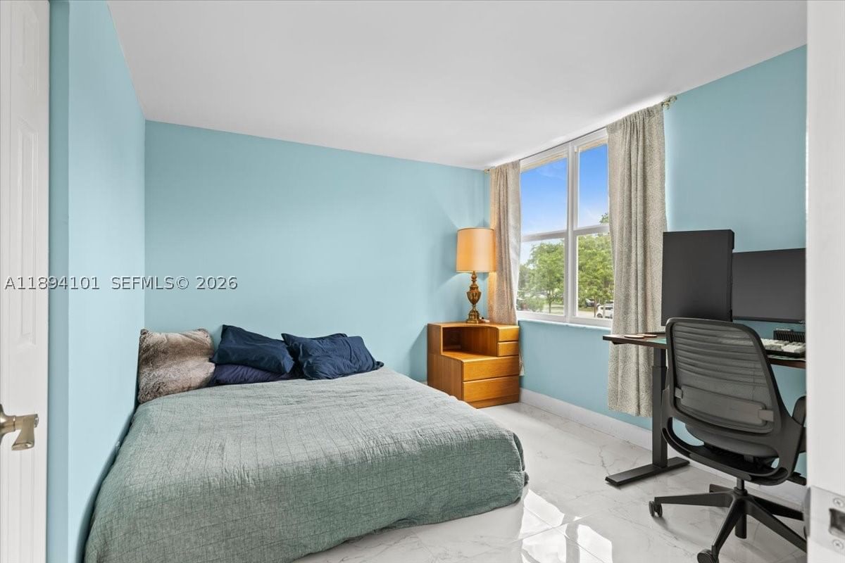 Real estate property located at 9450 Live Oak Pl #109, Broward, Live Oak Condo Seven, Davie, FL