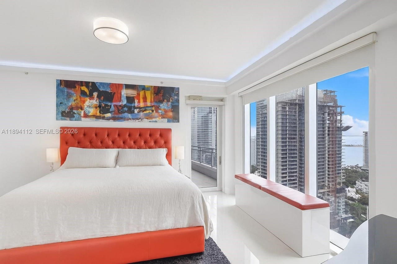 Real estate property located at 60 13th St #2500, Miami-dade, Infinity At Brickell Condo, Miami, FL