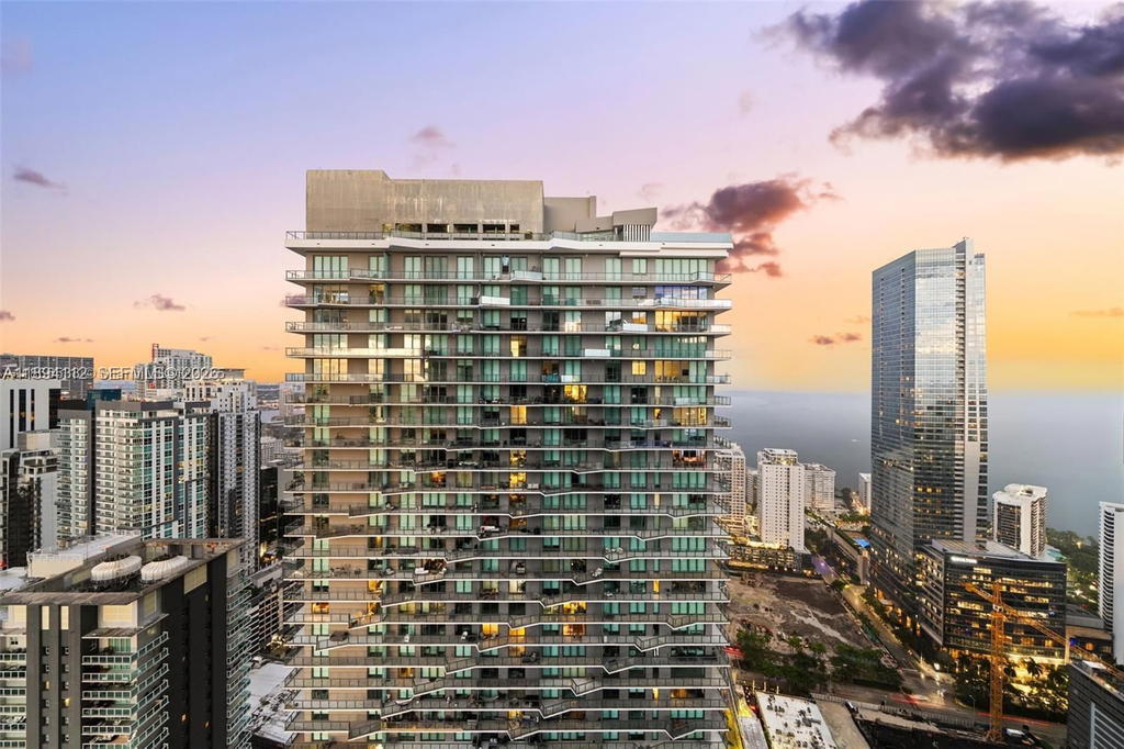 Real estate property located at 60 13th St #2500, Miami-dade, Infinity At Brickell Condo, Miami, FL