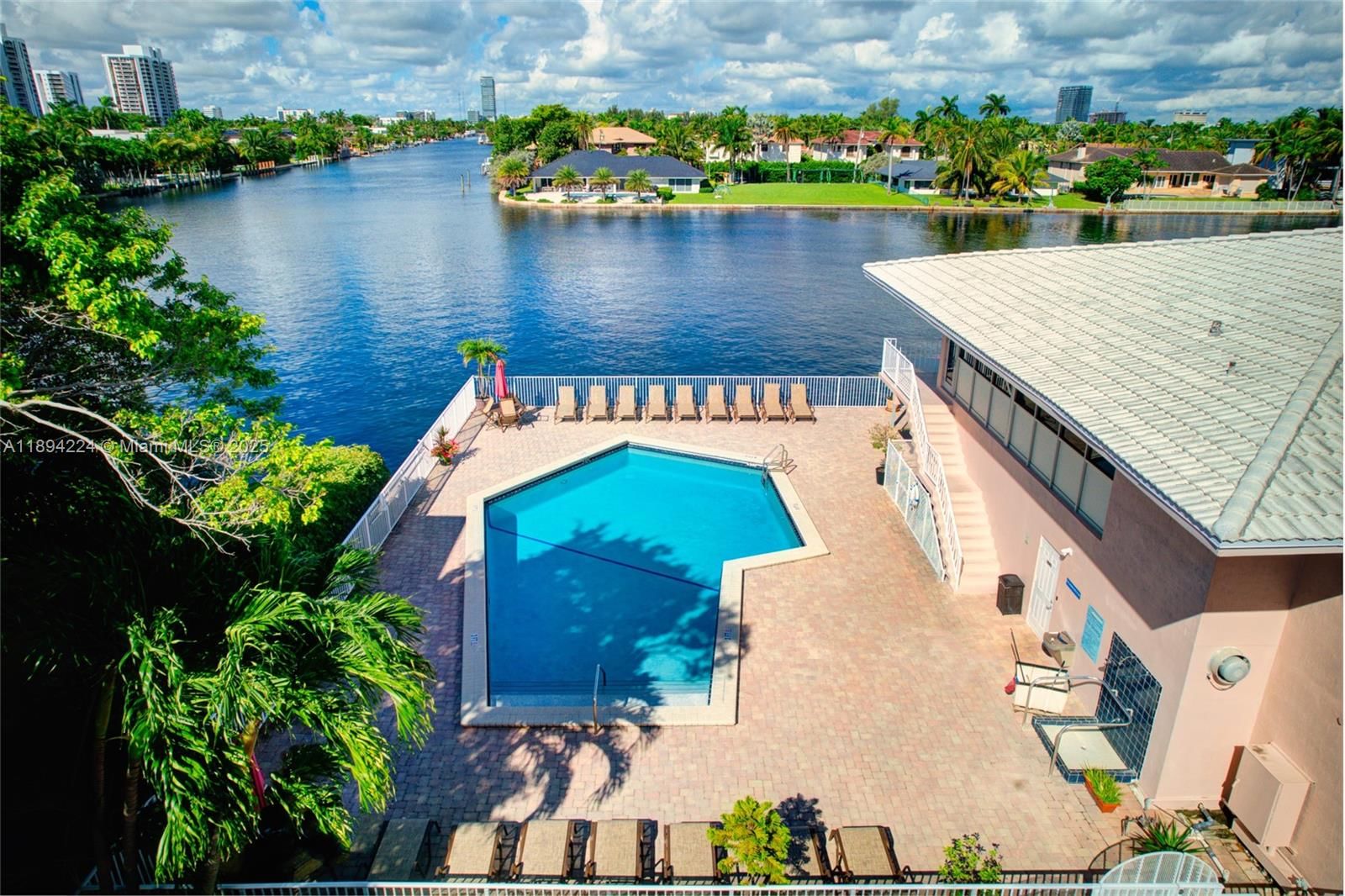 Real estate property located at 3161 Ocean Dr #1201, Broward, Clifton Condo, Hallandale Beach, FL