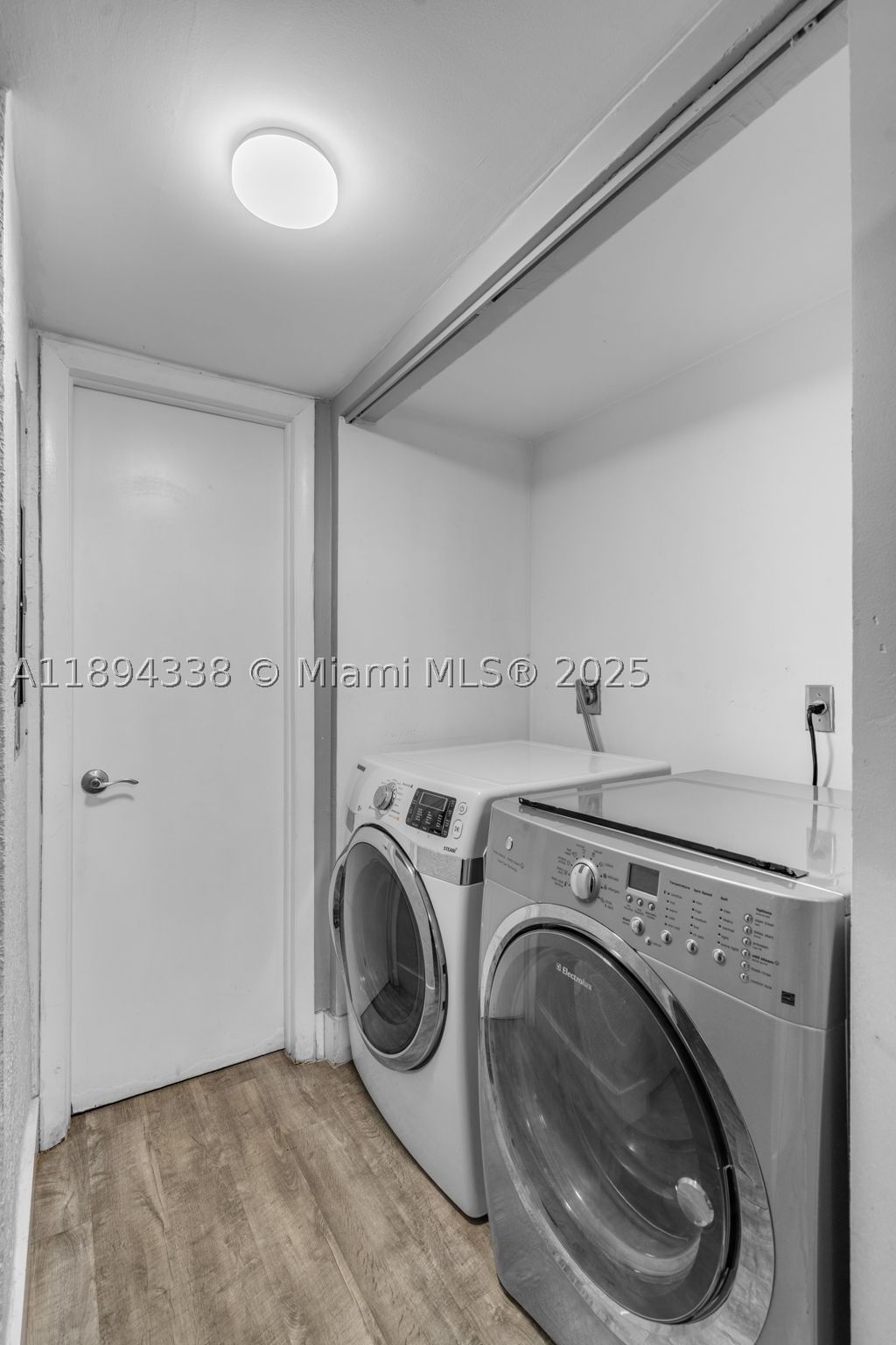 Real estate property located at 19440 26th Ave #54B, Miami-dade, Riverwood Sec 3, Miami, FL