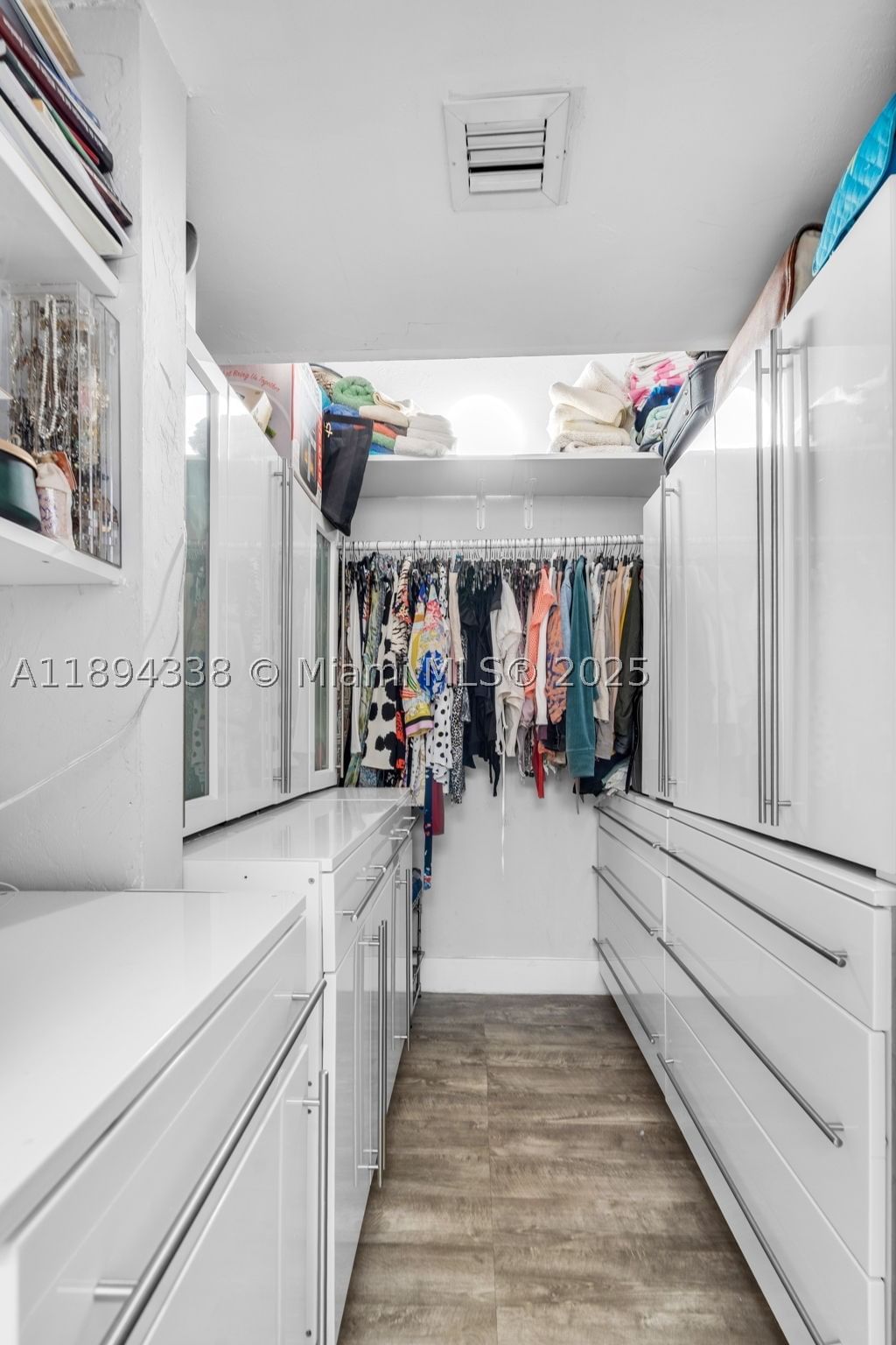 Real estate property located at 19440 26th Ave #54B, Miami-dade, Riverwood Sec 3, Miami, FL