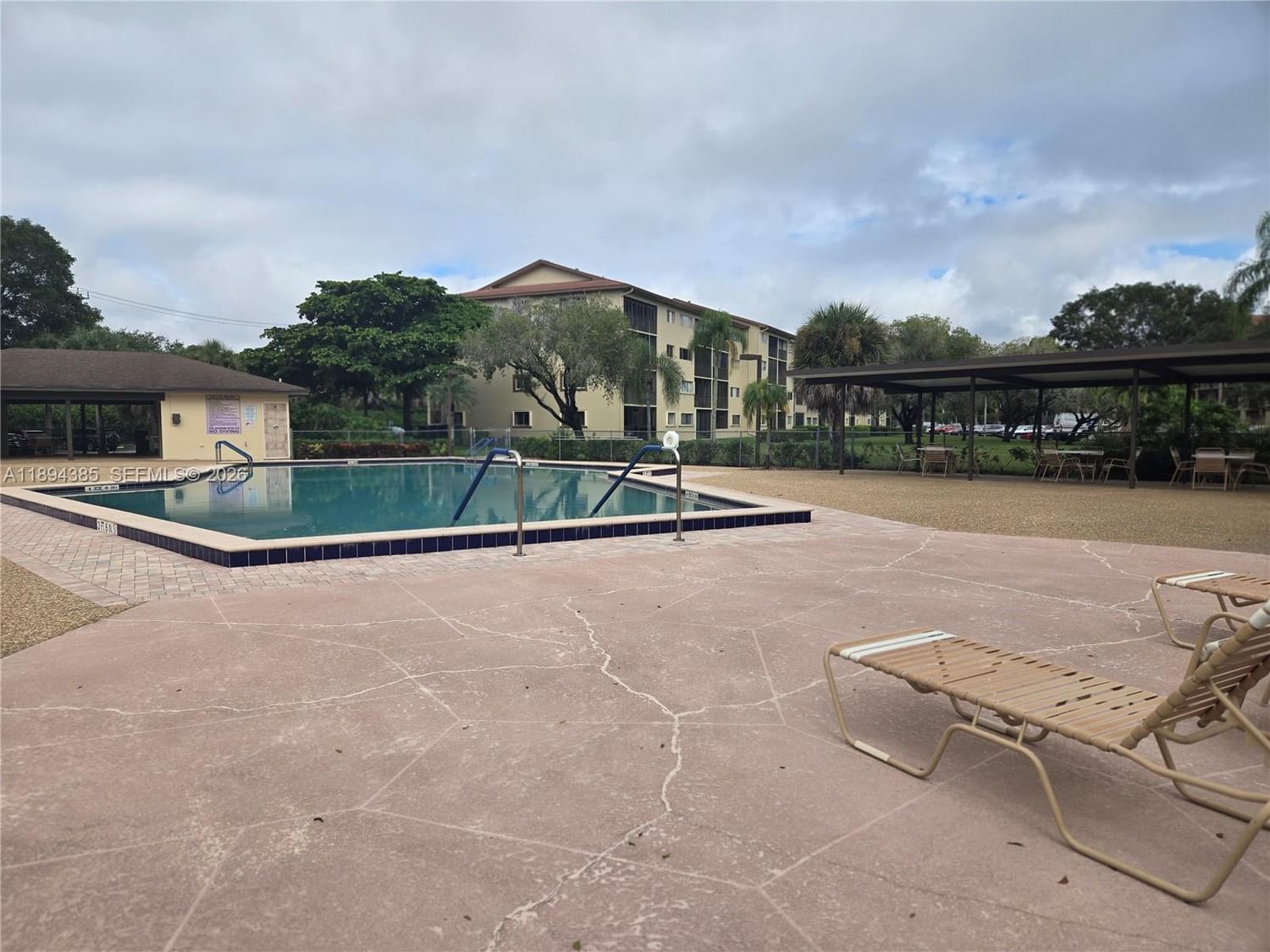 Real estate property located at 1001 141st Ave #412K, Broward, Suffolk At Century Villag, Pembroke Pines, FL