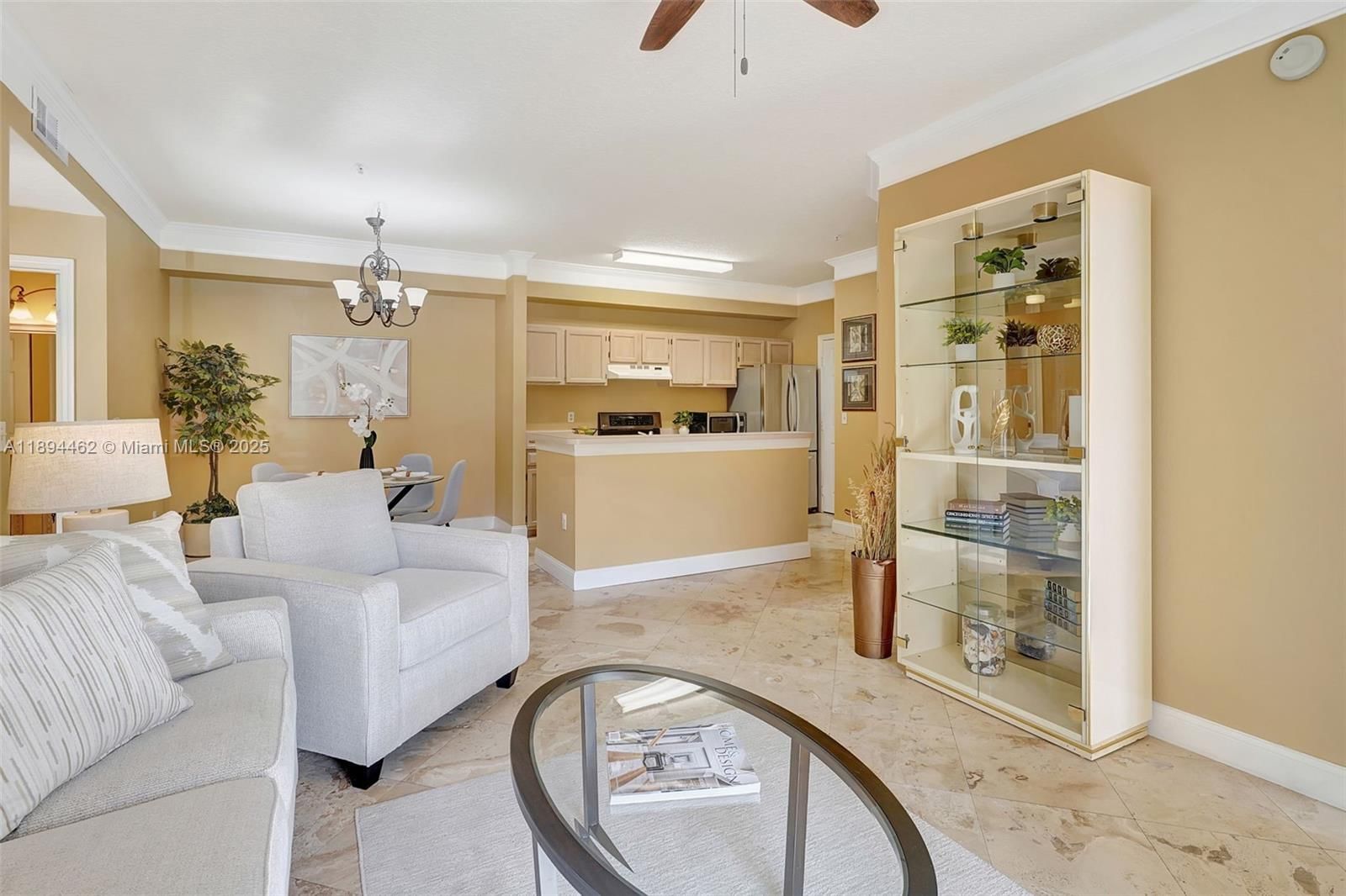 Real estate property located at 11510 Villa Grand #407, Lee, Royal Greens, Fort Myers, FL