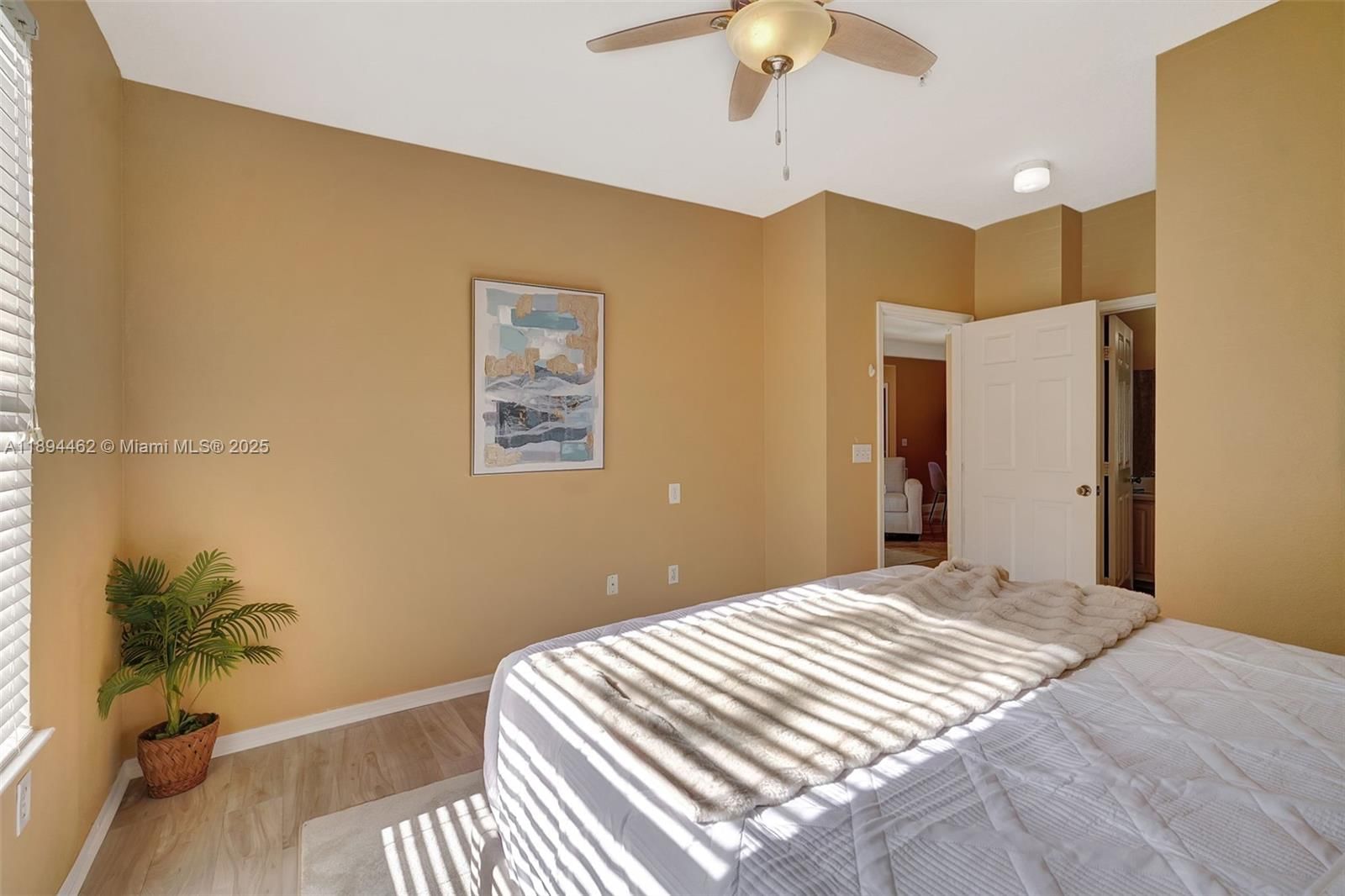 Real estate property located at 11510 Villa Grand #407, Lee, Royal Greens, Fort Myers, FL