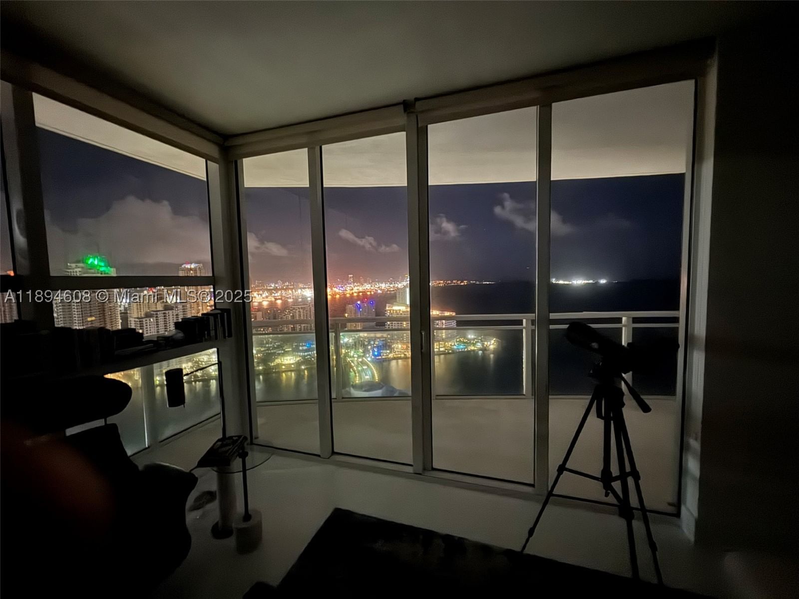 Real estate property located at 950 Brickell Bay Dr #3610, Miami-dade, The Plaza 851 Brickell Co, Miami, FL