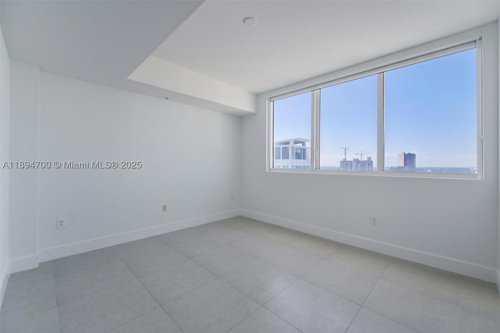 Real estate property located at 253 2nd St #3902, Miami-dade, Vizcayne South Condo, Miami, FL