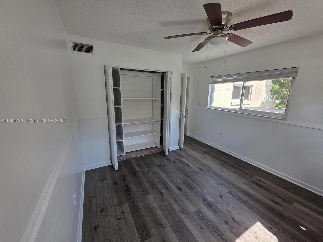 Real estate property located at 563 98th Ave, Broward, Jacaranda Parcel 611 Pb, Plantation, FL