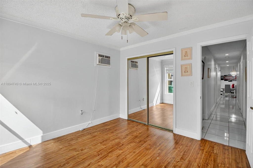 Real estate property located at 13061 56th Ter, Miami-dade, Lakes Sec 3, Miami, FL