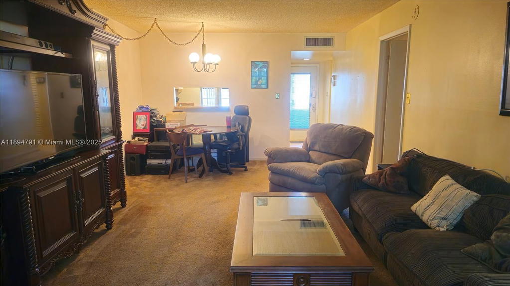 Real estate property located at 3341 47th Terrace #112, Broward, Cypress Chase North No 1, Lauderdale Lakes, FL