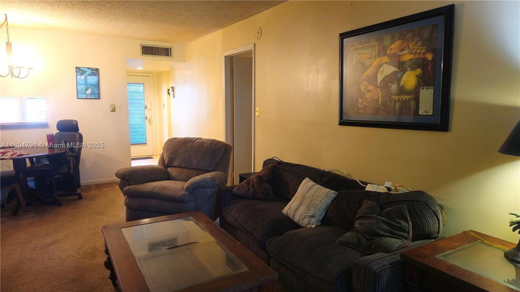 Real estate property located at 3341 47th Terrace #112, Broward, Cypress Chase North No 1, Lauderdale Lakes, FL