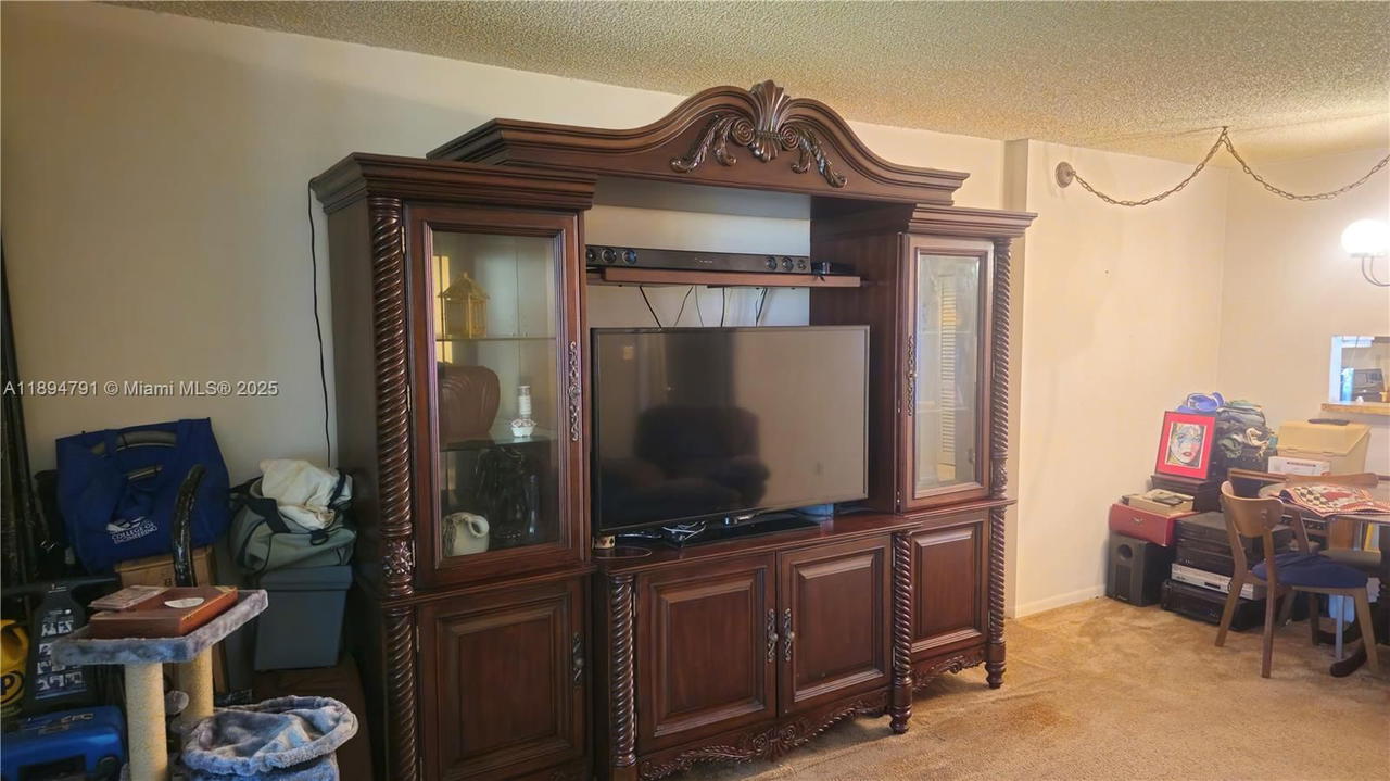 Real estate property located at 3341 47th Terrace #112, Broward, Cypress Chase North No 1, Lauderdale Lakes, FL
