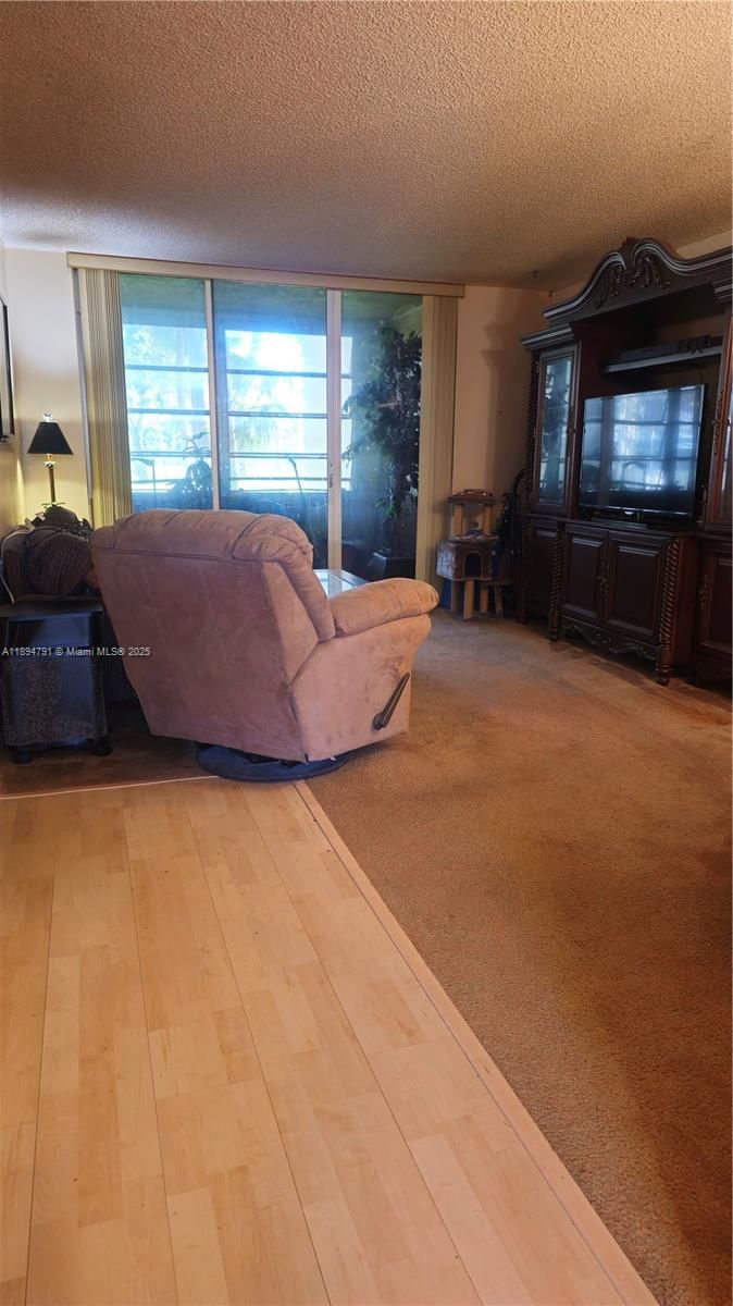 Real estate property located at 3341 47th Terrace #112, Broward, Cypress Chase North No 1, Lauderdale Lakes, FL