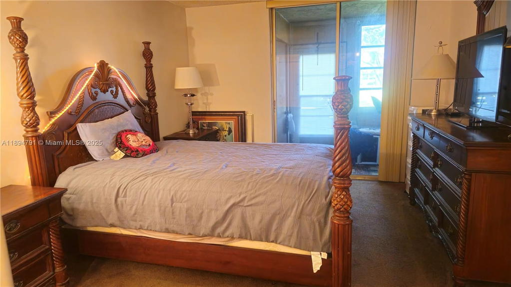 Real estate property located at 3341 47th Terrace #112, Broward, Cypress Chase North No 1, Lauderdale Lakes, FL